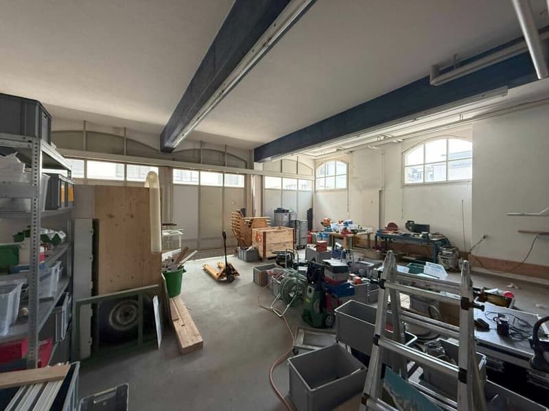 Officina, ideale per meccanici auto, falegnami hobbisti, etc. - direttamente alla stazione di Romanshorn (2)
