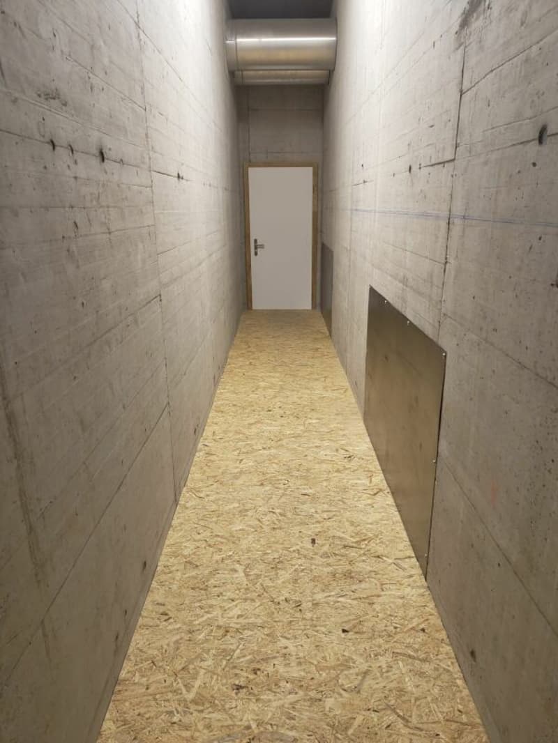 Lagerräume in verschiedenen Grössen (3m², 15m², 31m²) (10)