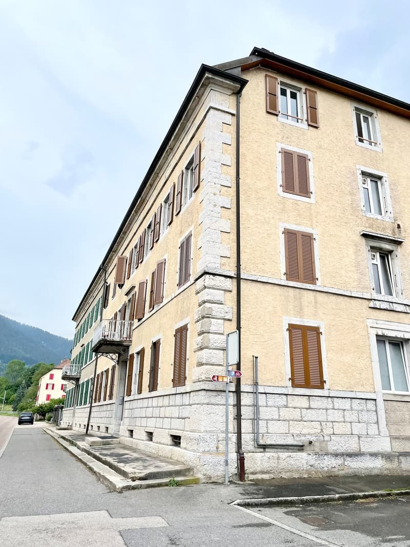3-Zimmer-Wohnung in Renovierung in Fleurier (3)
