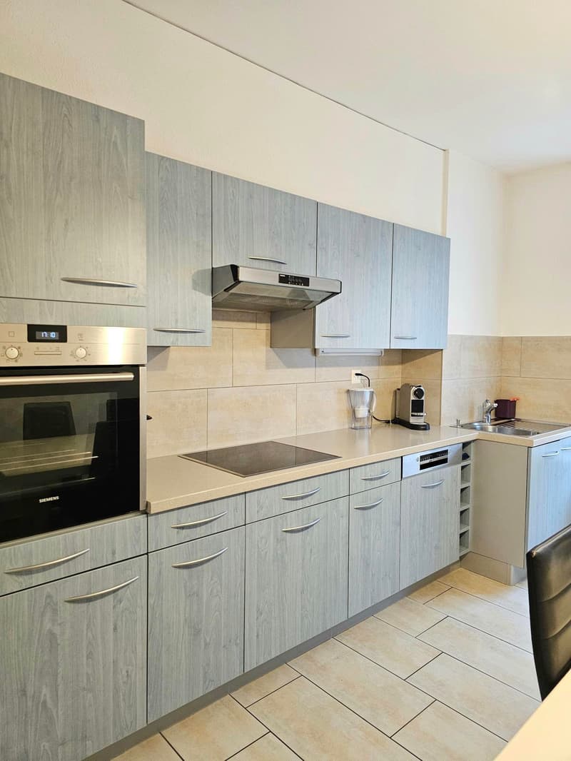 Wohnung mit 6 Zimmern im Zentrum von Fleurier (1)