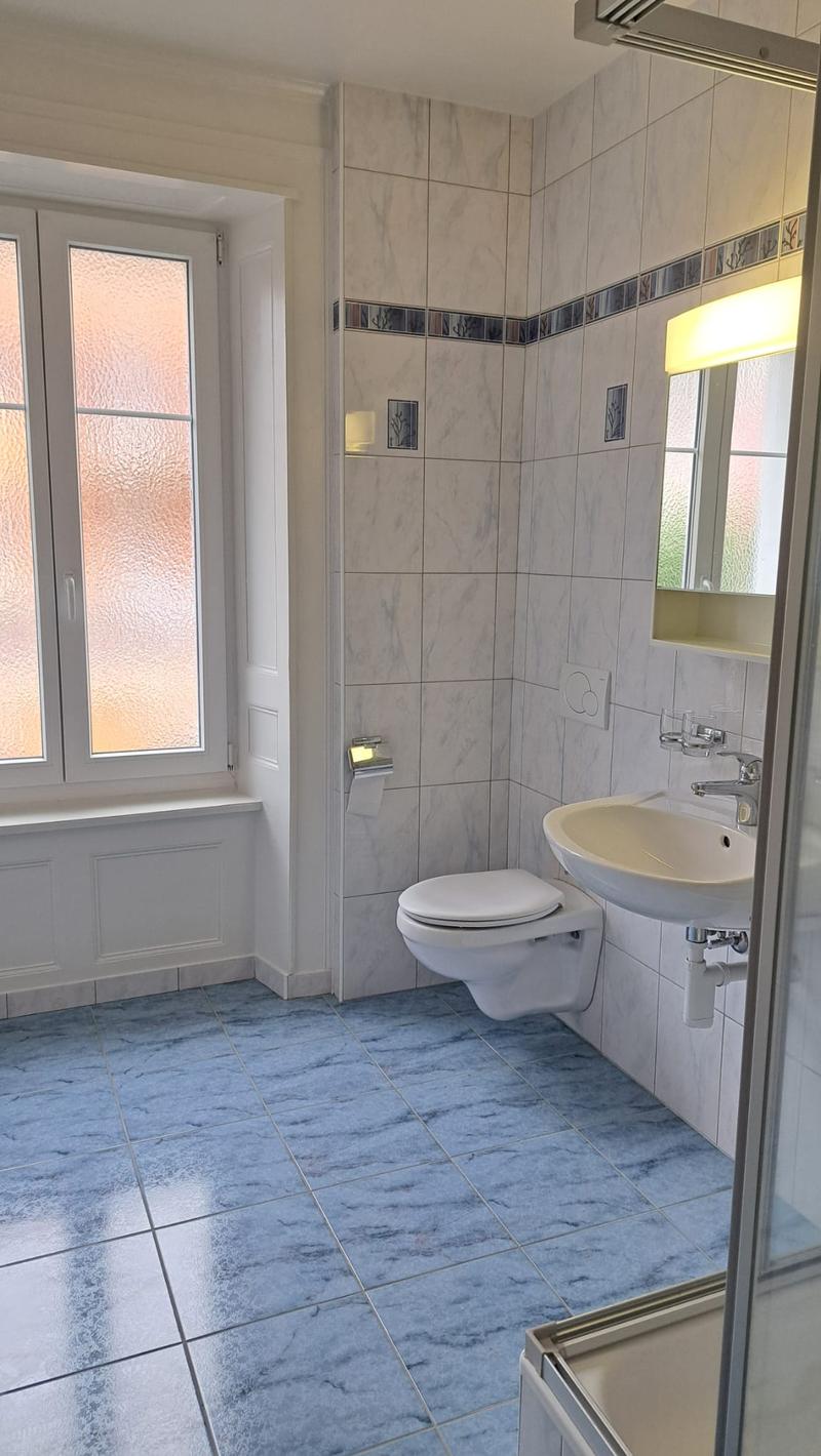 Wohnung mit 6 Zimmern im Zentrum von Fleurier (14)