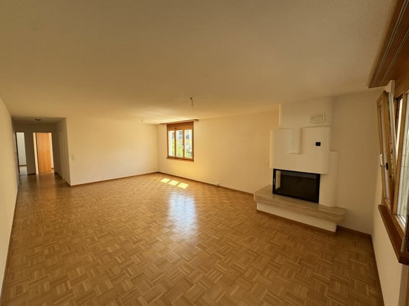 Wohnen mit Charme - 4.5-Zi. Wohnung mit Cheminée (1)