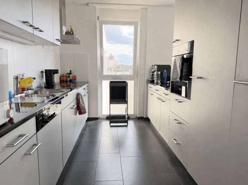 Moderne, helle und attraktive 4,5-Zi. Wohnung in Niederrohdorf AG (4)