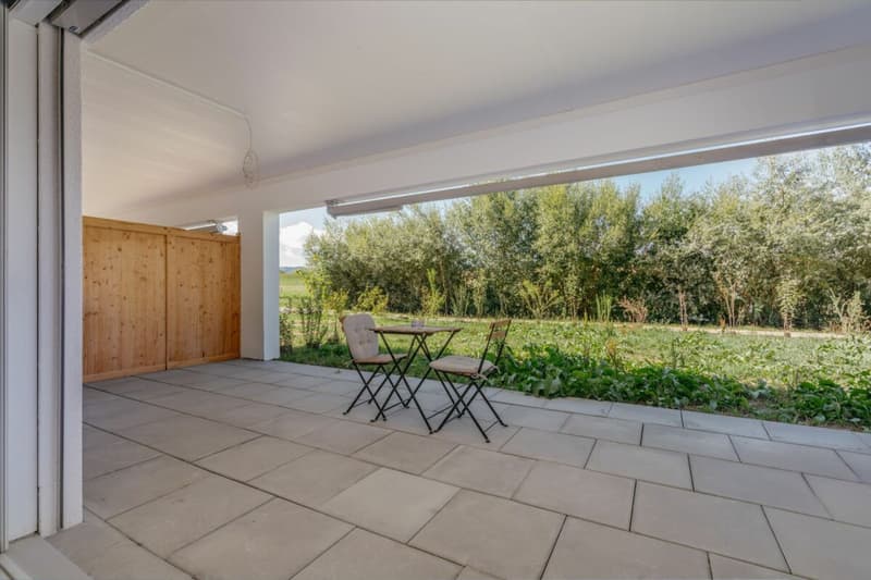 Charmante 2.5-Zi. Gartenwohnung mit idyllischem Blick ins Grüne (10)