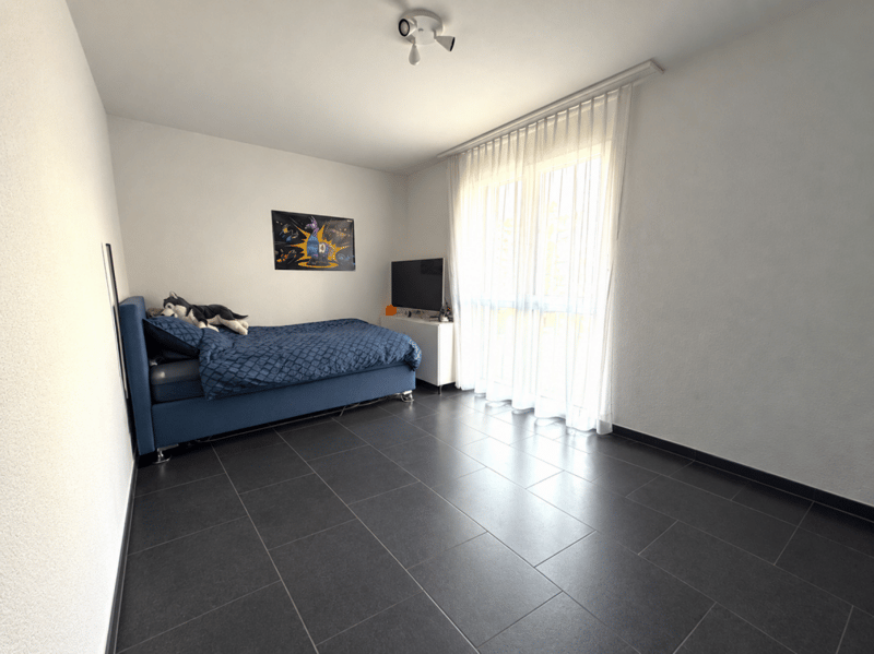 Moderne, helle und attraktive 4,5-Zi. Gartenwohnung in Niederrohrdorf AG (6)