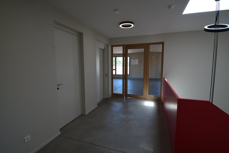 Attractive commercial space in the heart of Schwarzenburg - available immediately! (7)