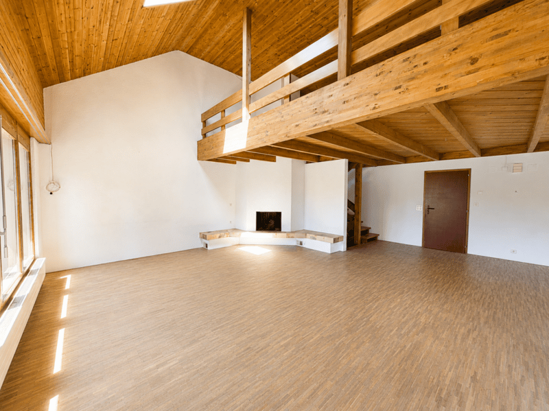 5.5-Zi-Doppelhaushälfte inkl. Galerie, Garage & neuerer Wärmepumpe, GVB-Wert CHF 772'000.- (3)