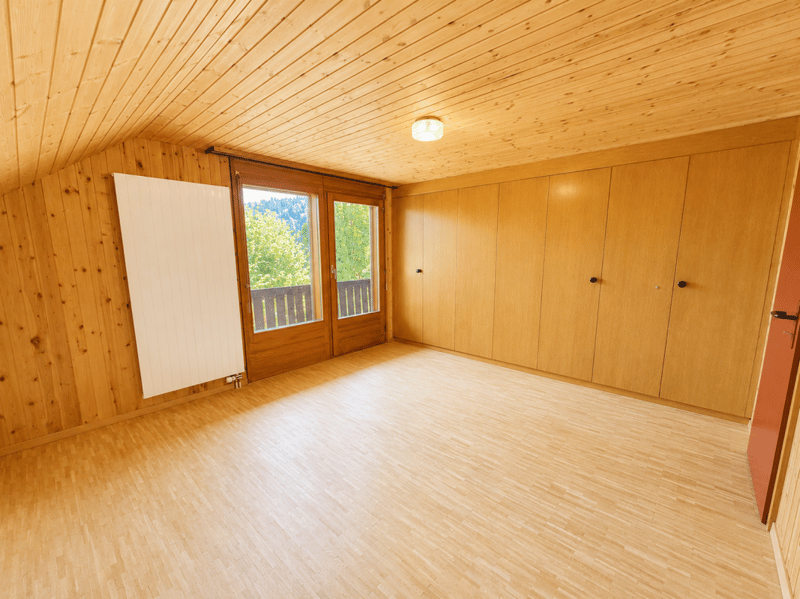 5.5-Zi-Doppelhaushälfte inkl. Galerie, Garage & neuerer Wärmepumpe, GVB-Wert CHF 772'000.- (7)