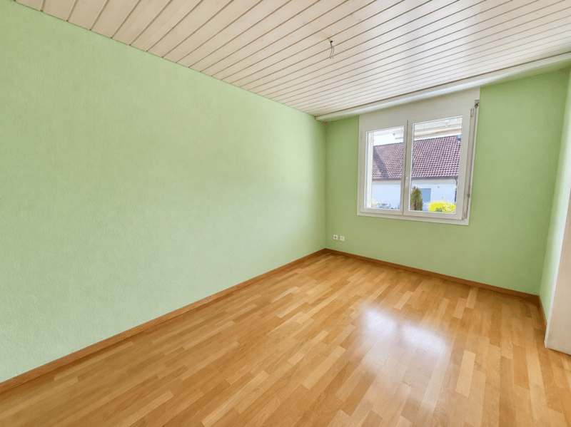 Einfamilienhaus als sonniger Rückzugsort & moderne Wohlfühloase zentral in Jegenstorf (11)