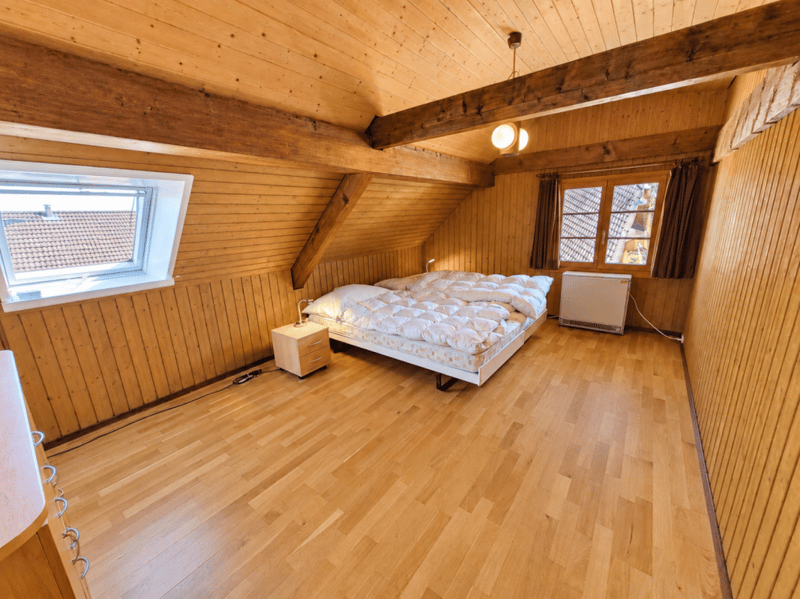 DG: 2.5-Zimmer-Wohnung Schlafzimmer