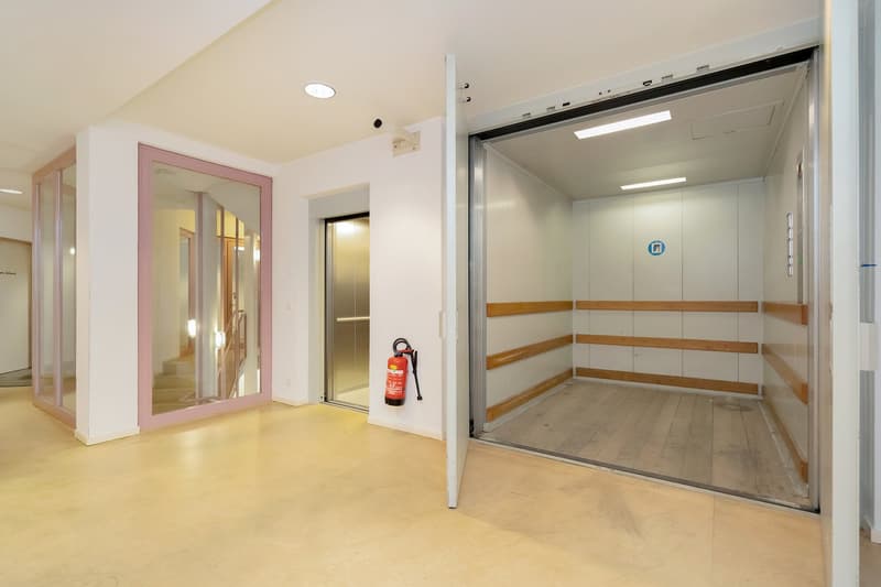 Letzte Praxis- & Büroflächen verfügbar - Gewerbezentrum HUB KönizSüd (10)