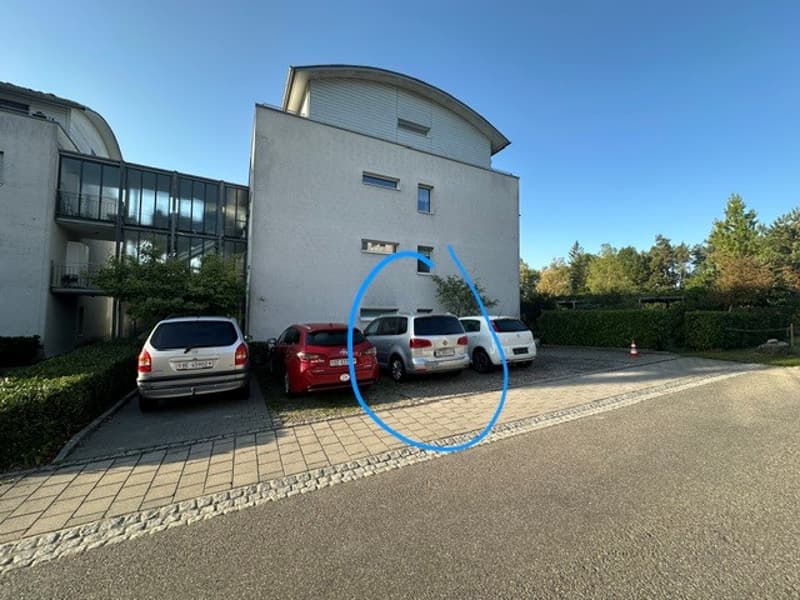 Parkplatz am Linckweg in Zollikofen zu vermieten (2)