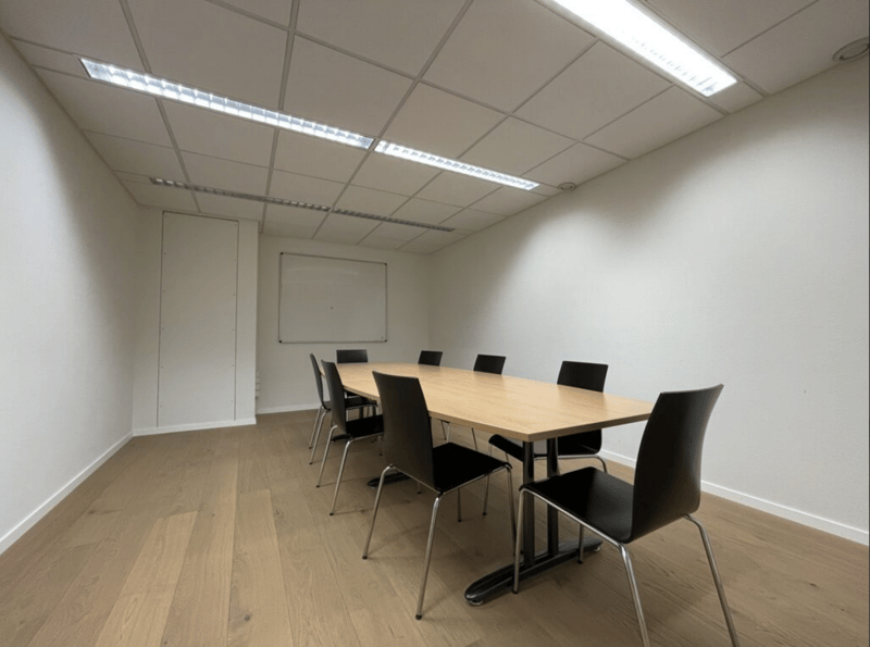 Einzelbüro in idealer Lage in Zug - Perfekt für Ihr Unternehmen (2)