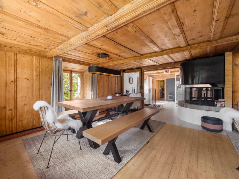 Exceptional, fully renovated character farmhouse in the heart of the Fribourg countryside (2)