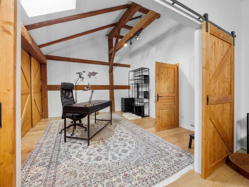Exceptional, fully renovated character farmhouse in the heart of the Fribourg countryside (12)