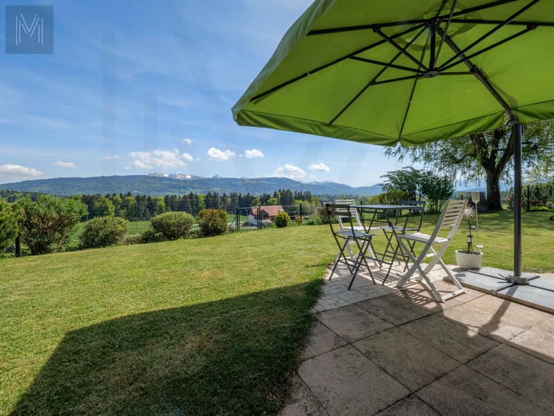 Architectural elegance & exceptional panorama ? A unique property (13)