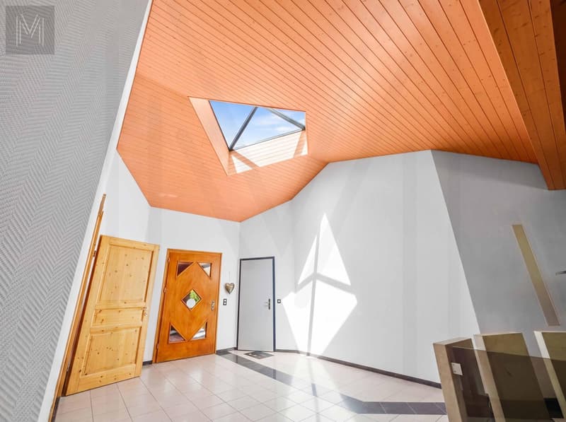 Architectural elegance & exceptional panorama ? A unique property (9)