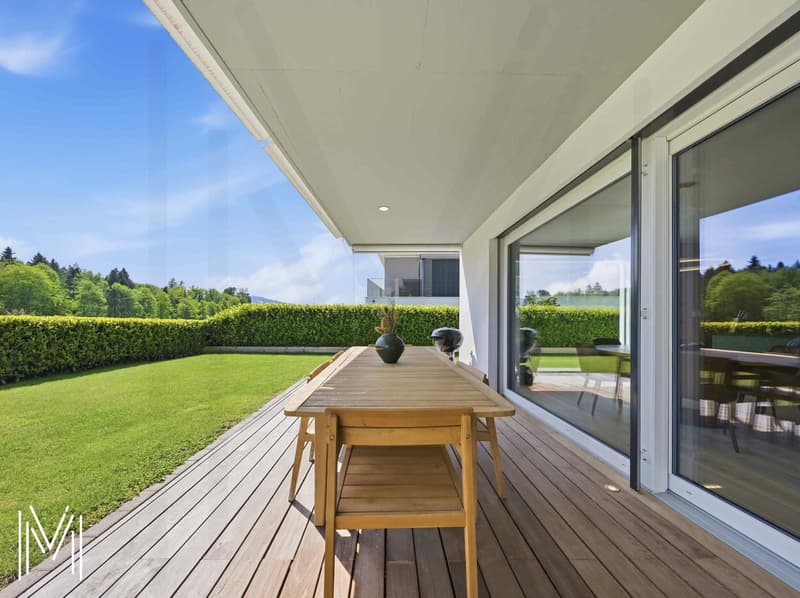 An exceptional gem in the heart of Gruyère ? Elegant high-end 4.5-room apartment with private garden (3)