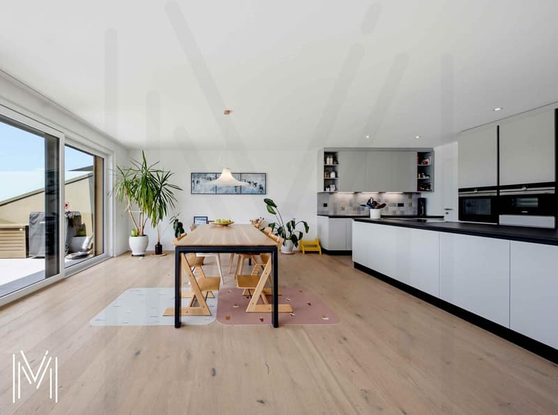 Die Kunst des Lebens in Gruyère: Außergewöhnliche 4.5-Zimmer-Wohnung mit Terrasse und privatem Garten (1)