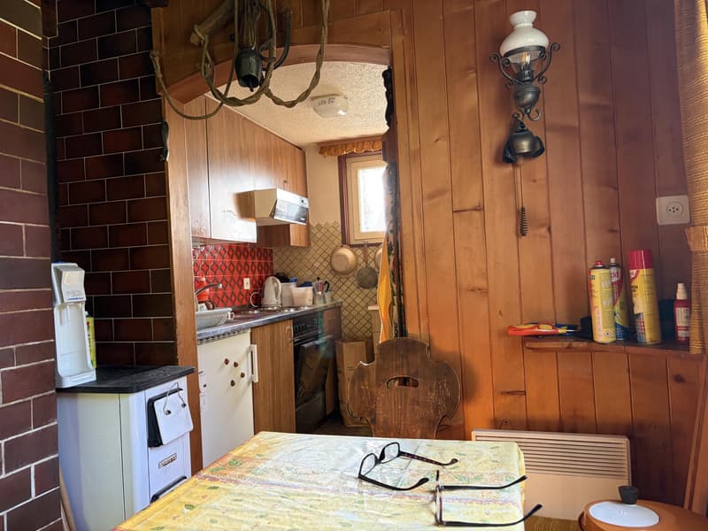Chalet autentico con vista impareggiabile sul Lago di Gruyère (6)