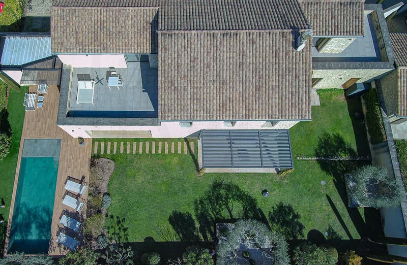 MAGNIFIZENTES KONTEMPORÄRES ANWESSEN MIT HEIZBAREM POOL (13)