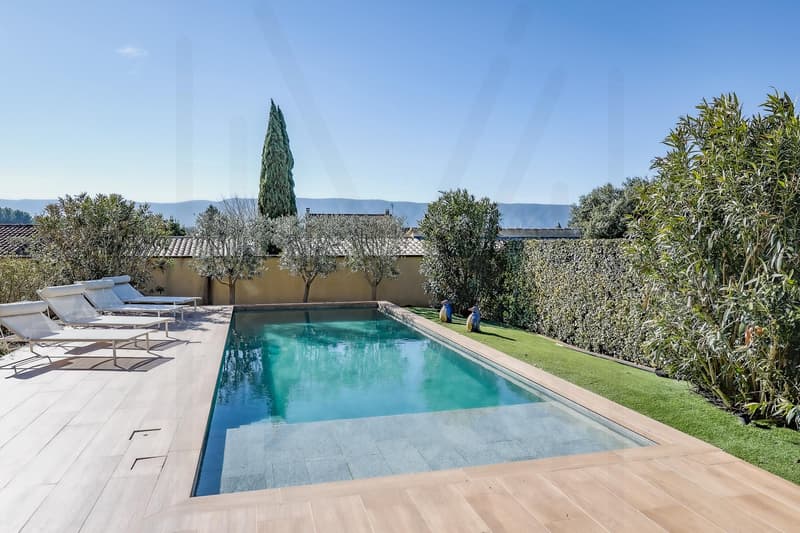 MAGNIFIZENTES KONTEMPORÄRES ANWESSEN MIT HEIZBAREM POOL (3)