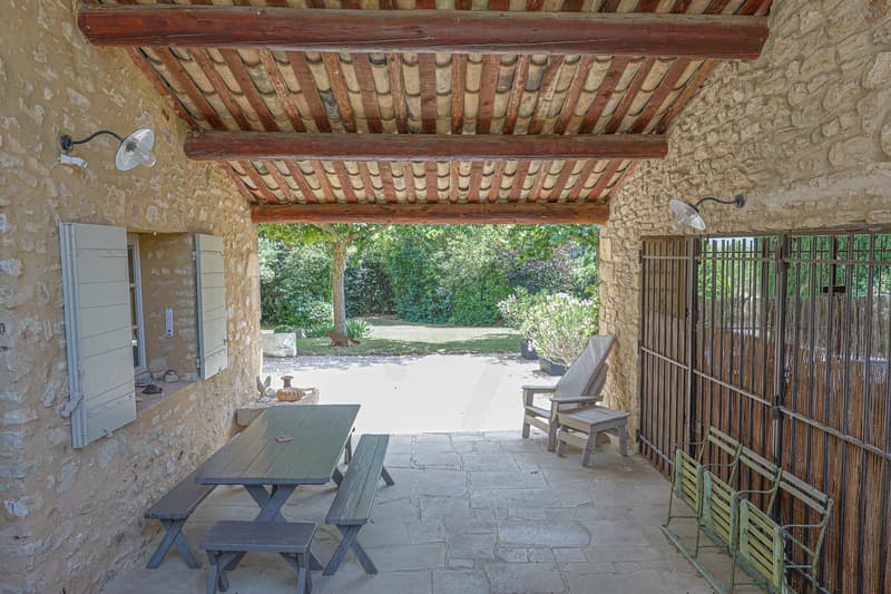 Prächtige Steinstadtvilla mit Panoramablick und beheiztem Pool in der Nähe von Roussillon ? Im Herzen des Luberon (3)
