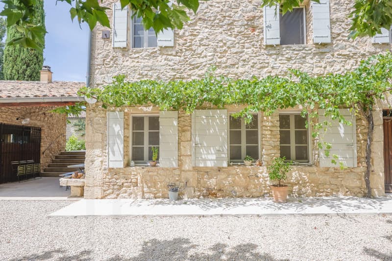 Prächtige Steinstadtvilla mit Panoramablick und beheiztem Pool in der Nähe von Roussillon ? Im Herzen des Luberon (7)