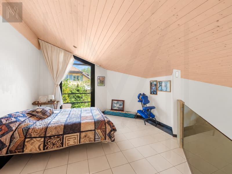 Superbe maison d'architecte modulable, conçue pour une ou deux habitations indépendantes. (11)