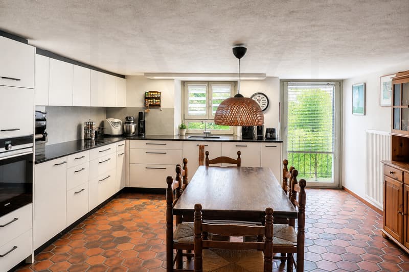 maison villageoise 5.5 p. avec grange et potentiel d'agrandissement (3)