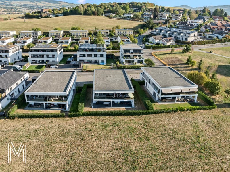 Magnifique appartement en attique de 5.5 pièces, avec vue et situation exceptionnelles à quelques minutes du centre-ville ! (6)
