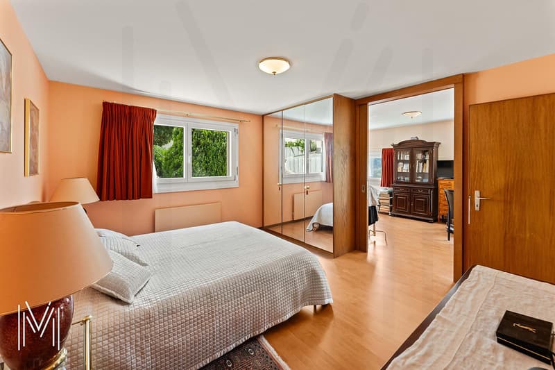 Superbe maison 6,5 pièces avec un dégagement et vue d'exception (12)