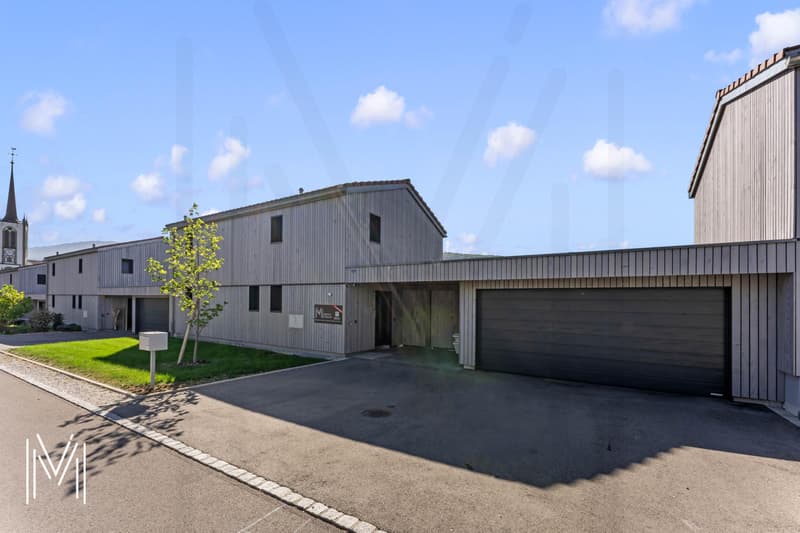 MAGNIFIQUE MAISON INDIVIDUELLE CONTEMPORAINE DE 5,5 PIÈCES - Architecture en bois, confort moderne et qualité de vie entre Fribourg et Bulle (1)