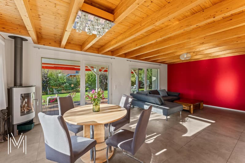 MAGNIFIQUE VILLA INDIVIDUELLE DE 6,5 PIECES AU CENTRE DE BULLE (3)