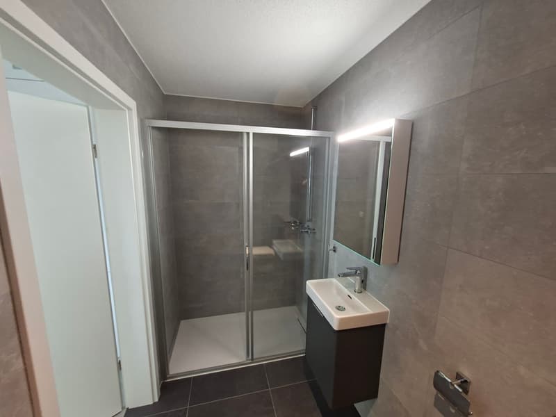 Studio 35 m2 im Keller einer Villa (4)