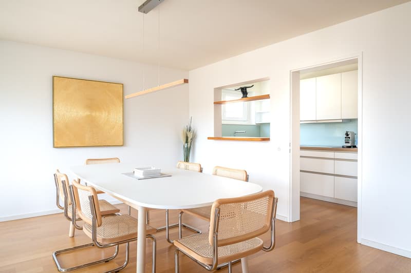Modern 4.5-room apartment with mountain and lake view in Lucerne (8)