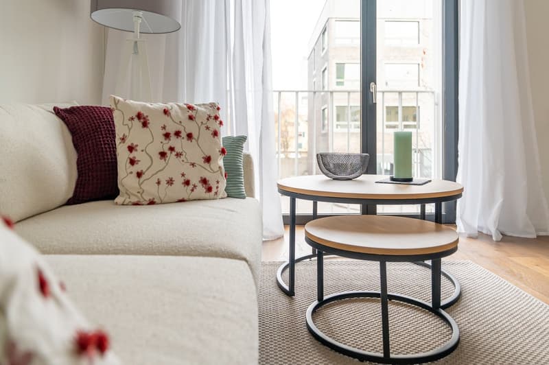 Möblierte, stilvolle 3.5-Zimmer-Wohnung mit Balkon in Zug (14)