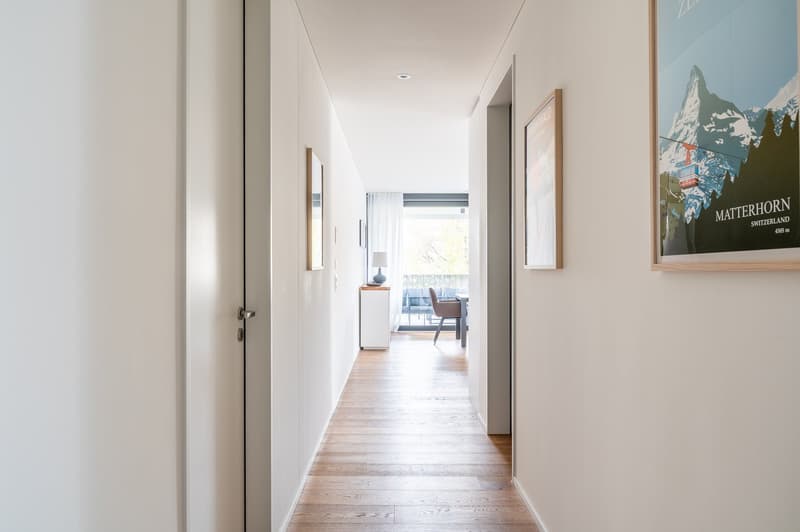 Möblierte, stilvolle 3.5-Zimmer-Wohnung mit Balkon in Zug (16)