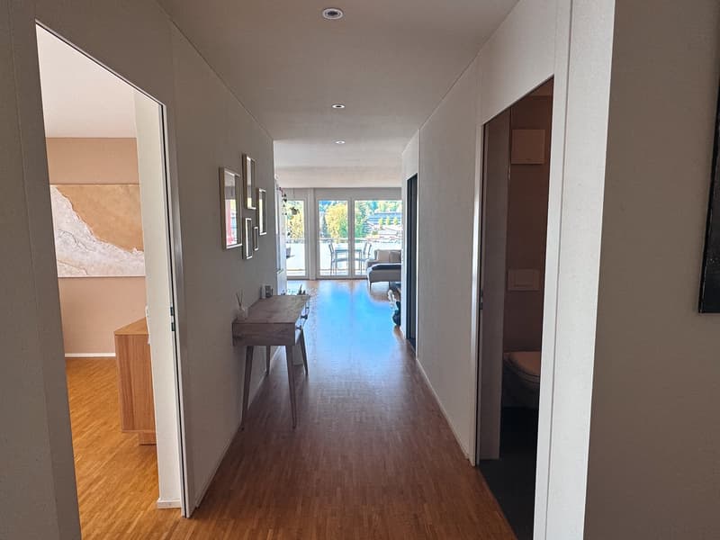 Temporary: 01.12.26 - 31.03.27; Furnished 3.5-room apartment in Kriens with balcony & mountain view (8)