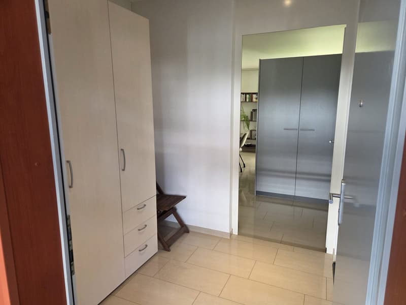 TEMPORARY: 01.09.2026 - 31.08.2028: Furnished 3.5-room apartment with private garden in Rothenburg (15)