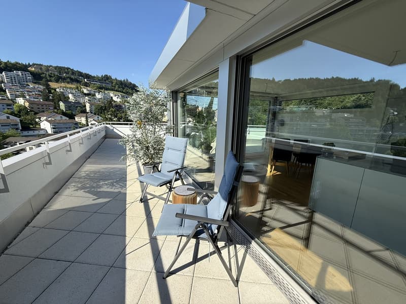 BEFRISTET: 15.07.2026 - 31.12.2026: Möblierte 4.5-Zimmer-Wohnung mit Dachterrasse und Seesicht (16)