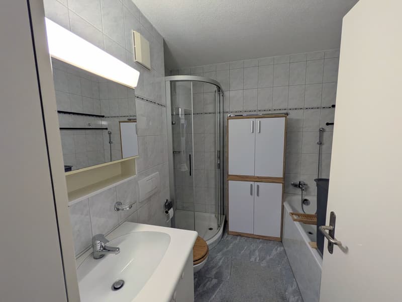 BEFRISTET: Möblierte 3.5-Zimmer-Maisonette mit grosser Terrasse in Rotkreuz (20)