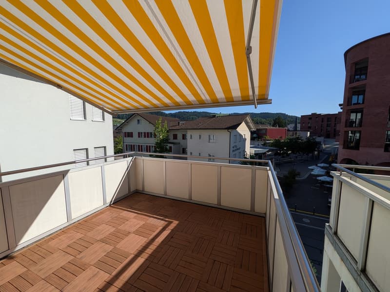 BEFRISTET: Möblierte 3.5-Zimmer-Maisonette mit grosser Terrasse in Rotkreuz (23)