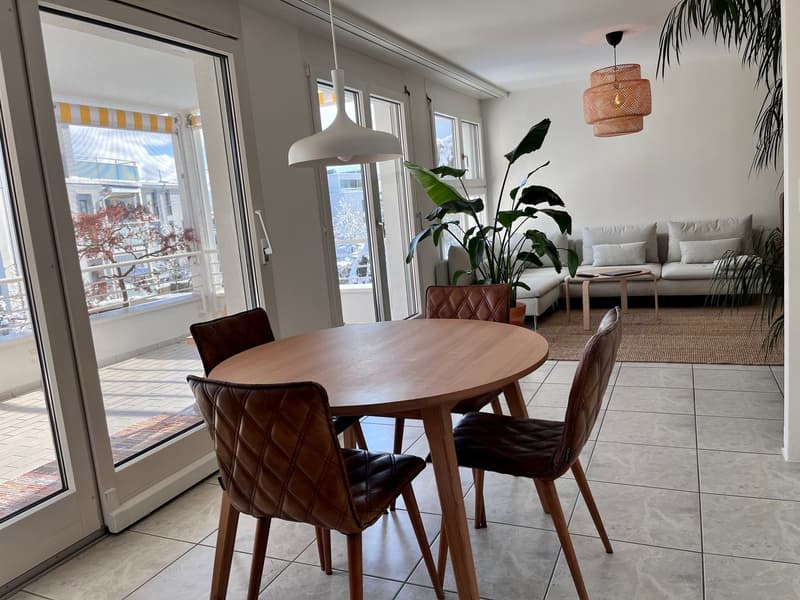 AB 01.11.2026 / 3.5-Zimmer-Wohnung an bester Lage im Kanton Zug / unbefristet (3)