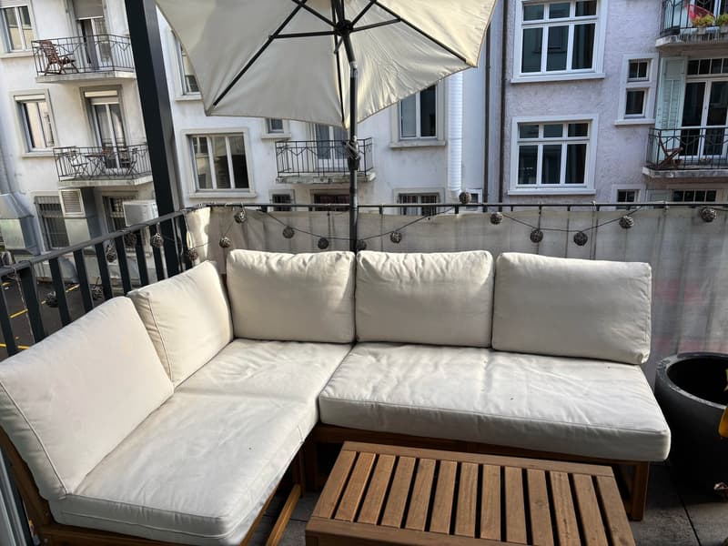 Fixed term: 01.01.2027 - 31.05.2027: Charming Furnished 3.5-Room Apartment in Zürich-Wiedikon (1)