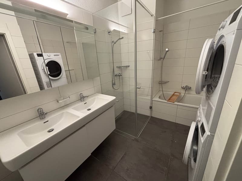 Fixed term: 01.01.2027 - 31.05.2027: Charming Furnished 3.5-Room Apartment in Zürich-Wiedikon (13)