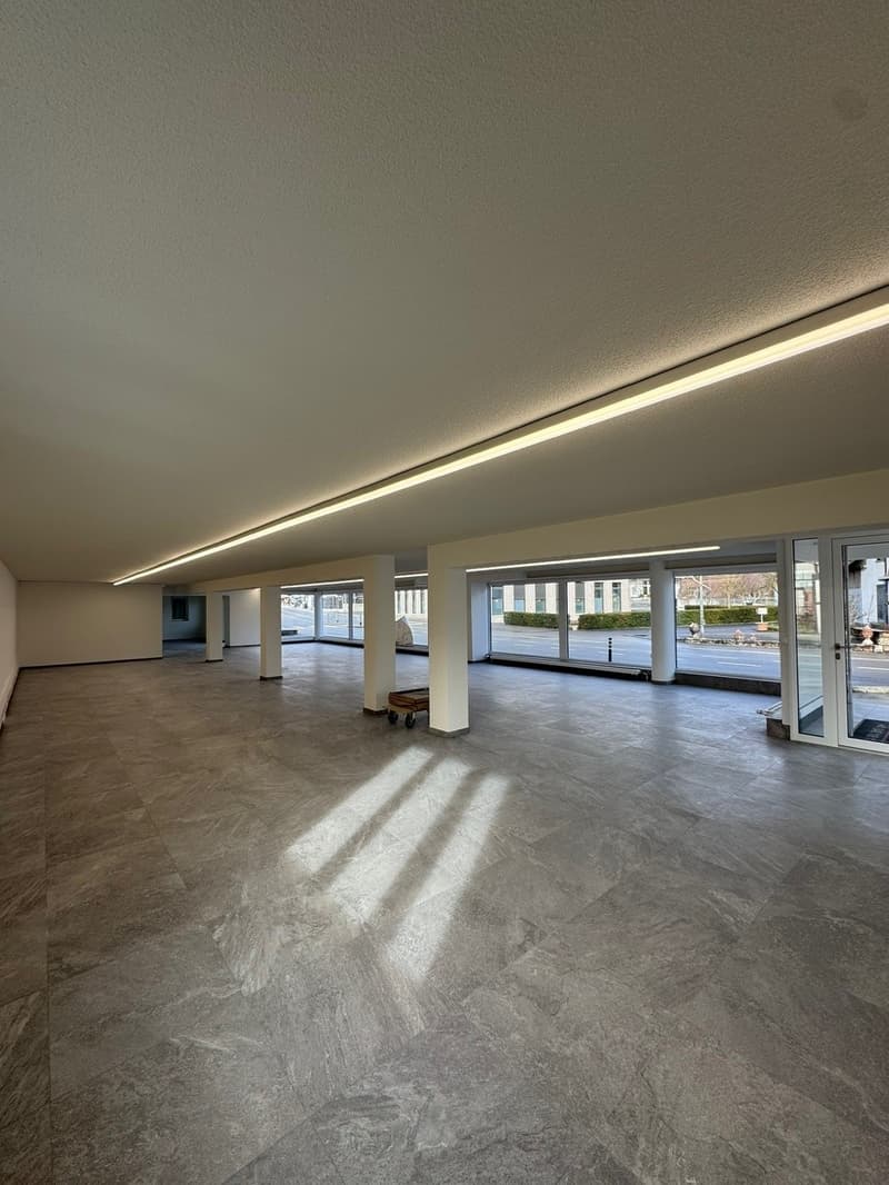 Grosszügige Gewerbefläche zu vermieten – 182 m² – Komplett renoviert im Februar 2026 – Orpund (1)