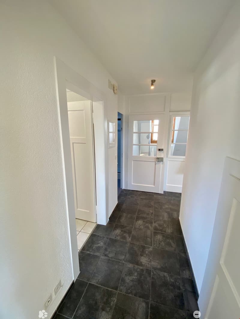 Schöne 2.5 Zimmerwohnung Biel/Bienne (4)