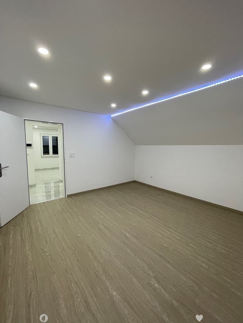 Neue 4.5-Zimmer-Duplexwohnung mit Balkon – Modernes Wohnen in Biel (6)