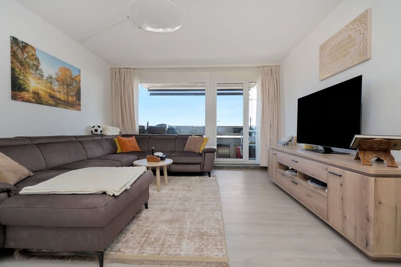 Renovated apartment in the Wittigkofen quarter (7)